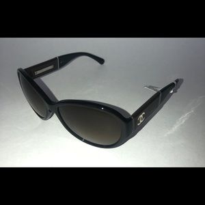 Chanel Brown Tortoise Polarized Women’s Sunglasses
